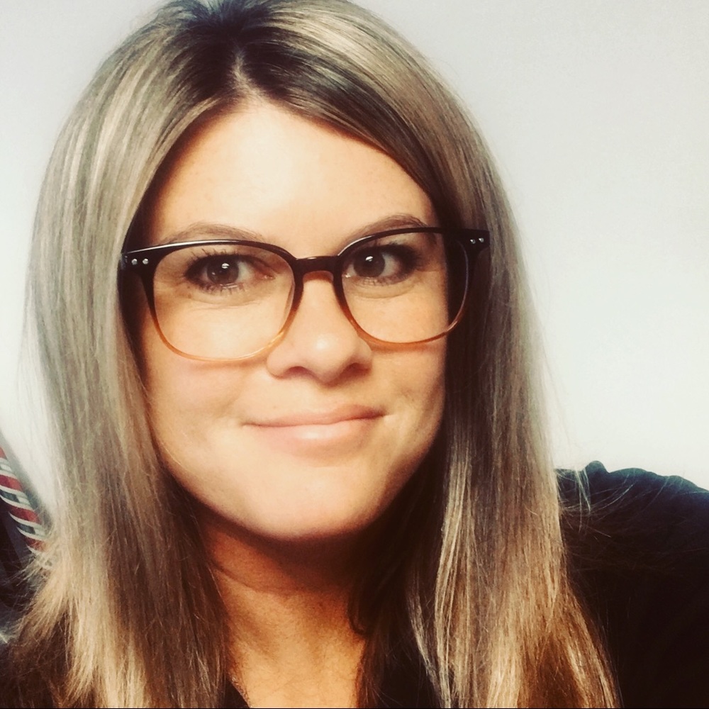 Meet your Posher, Eva